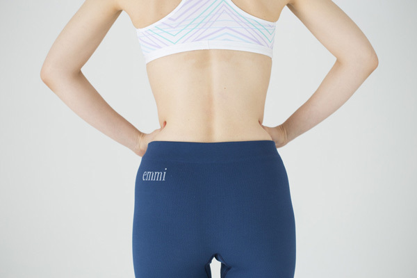 揉んで痩せない体はない!? 本島彩帆里の「くびれ」美圧マッサージ