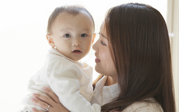 「ママ」じゃなくてがっかり？　わが子が初めて発した言葉集