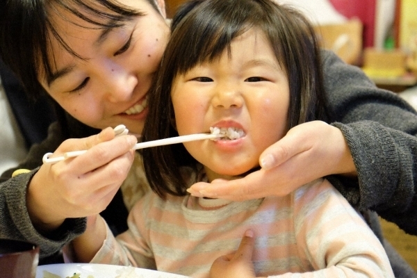 親の力だけで育てるのって難しい！　塾弁、一人ご飯…、子どものご飯どうしてる？