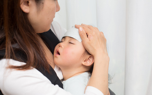 ギャン泣き・夜泣き・発熱も！　ママも泣けてくる「慣らし保育」をどう乗り切る？