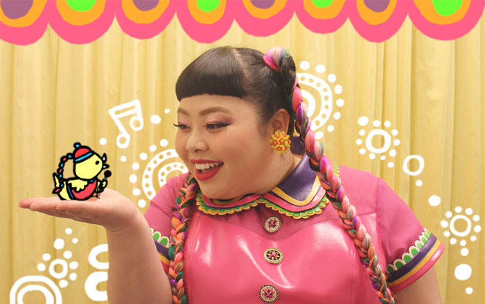 フォロワー640万人の渡辺直美が世の中のママたちに伝えたいこと　トーマスの魅力も語る！　【ゆめを叶えた大人の子ども時代、ヒヨっ子ちゃずのイラストインタビューVol.6】