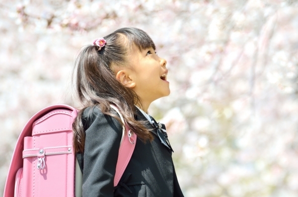 おとなも子どもも読んでほしい！　春を感じる桜が登場する絵本【親子で楽しむ絵本の時間】 第1回