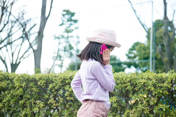 【子どもを危険から守るために、今日から子どもに教えておきたい護身テクニック 第1回】「何かヘン」に気づく “状況認識力”をつける