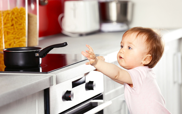 遊び道具でやけど事故が発生!?　意外なところに潜む「やけど」の危険