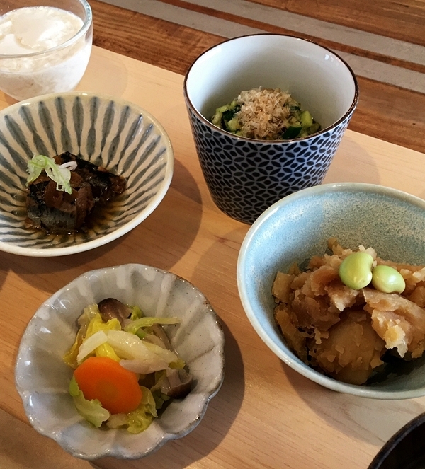 由比ガ浜で “暮らすように遊ぶ”　山形の郷土料理にほっとするリノベカフェ　#鎌倉 #＋SOBA BAR ふくや #おしゃれカフェ Vol.36