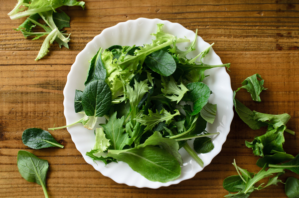 サラダの盛り付けの基本を紹介！ 盛り付け上手なママのコツも