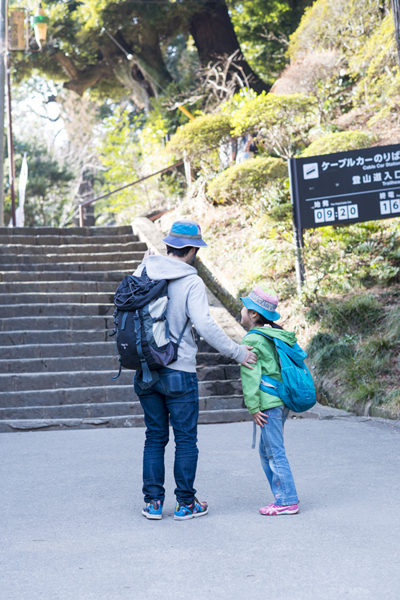 親子の絆が深まる親子ハイキングのすすめ
