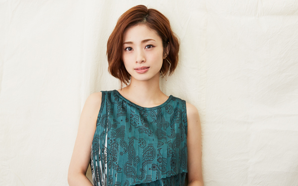 上戸彩「昼顔」主演、家族が背中をおした作品「働く先輩ママ達に頭が上がらない」