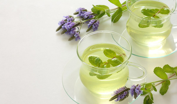 いらないと言われても暗黙のマナー！　家庭訪問でのお茶菓子はどうすればいいの？【パパママの本音調査】  Vol.97