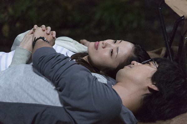 昼顔劇場版が切なすぎる！ 禁断の恋の行方を暗示するホタル