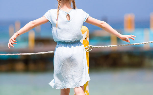 小学生で「脱毛」はアリ？ 皮膚科医が教える、成長期のムダ毛ケア