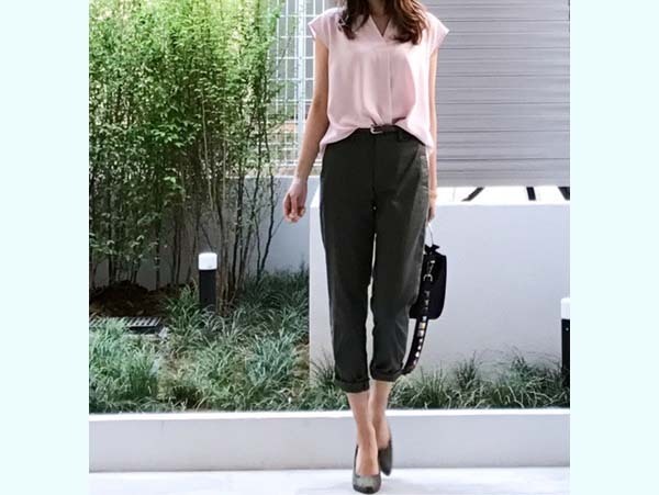 雨の日の通勤コーデはユニクロでスッキリ美人に【ユニクロ大人コーデ～アメブロ30代ファッション1位 Hanaさん ～ Vol.3】