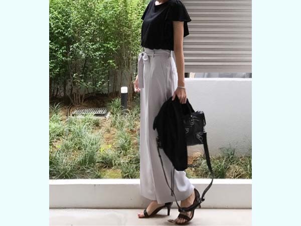 雨の日の通勤コーデはユニクロでスッキリ美人に【ユニクロ大人コーデ～アメブロ30代ファッション1位 Hanaさん ～ Vol.3】