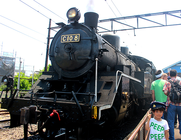 憧れの「トーマス号」に親子で乗ってみた！　チケット購入のコツと大興奮の乗車レポ