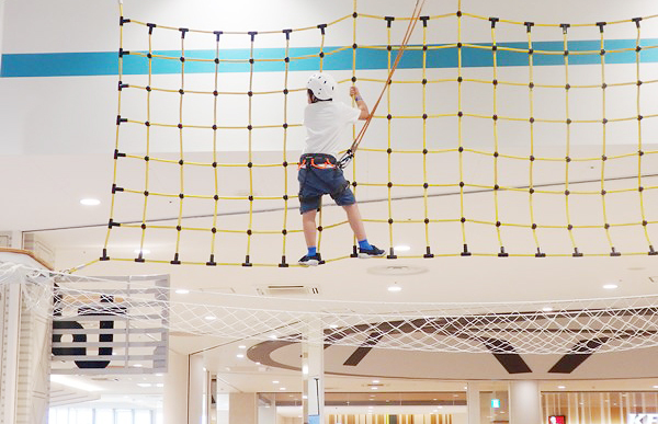 「トンデミ」スペースアスレチックで大人も子供も思いっきり遊ぼう！