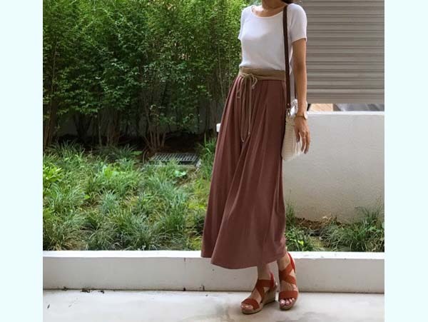 【人気連載】大人ヌーディな ユニ女のピンク着こなし術！【ユニクロ大人コーデ～アメブロ30代ファッション1位 Hanaさん ～ Vol.6】