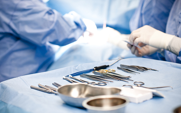 コードブルー、藍沢と白石のチラ見え恋愛模様にジレンマ