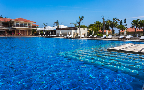 窪田正孝、11歳差キスに違和感なし？　「僕やり」三浦翔平のにらみが強烈