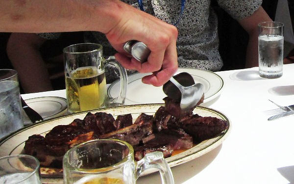 【5歳の息子とハワイ旅行に行ってみた vol3】合言葉は「無理は禁物」。グッタリ息子に反省