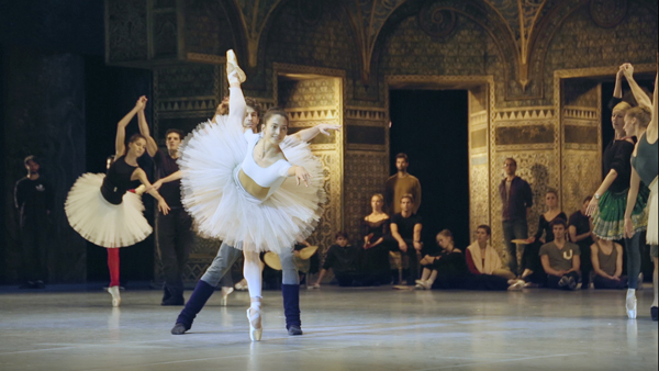 バレエ映画のおすすめ3選！ 子どものタイプ別に憧れの世界を堪能