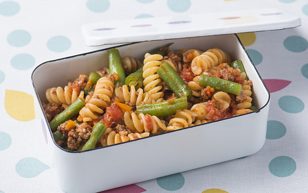 【ワーママ試練の学童弁当　第2回】夏休みに学童通い。せめて弁当ぐらい好きなものを