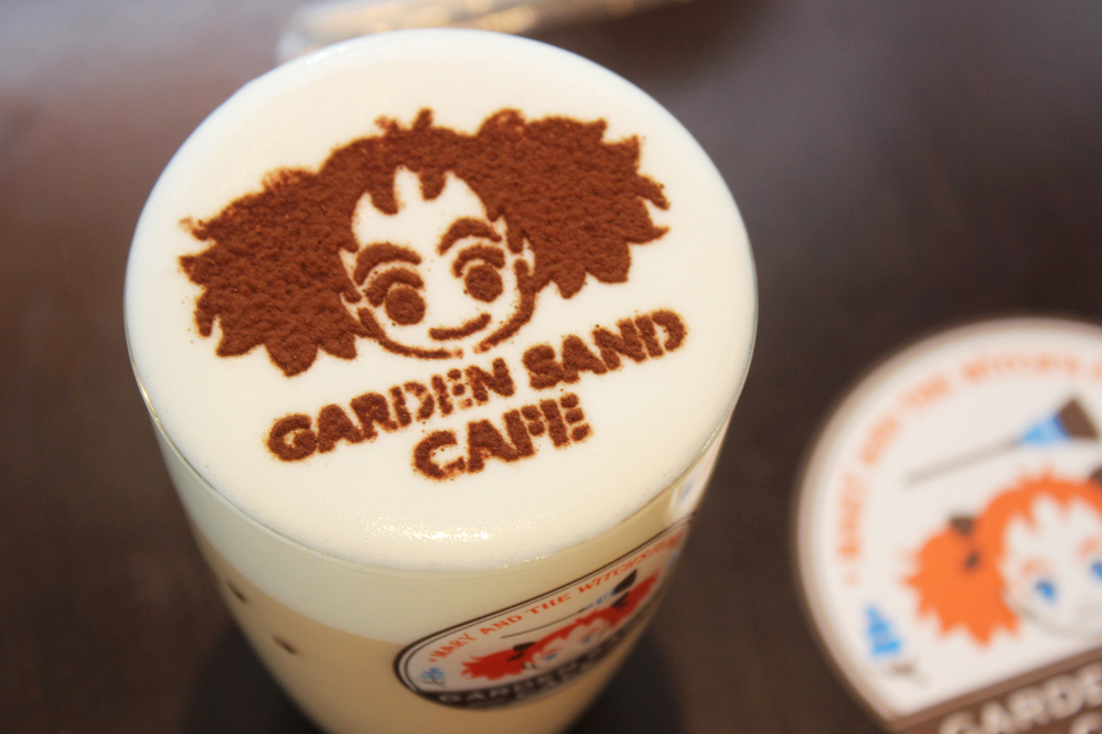 『メアリと魔女の花』カフェは魔法世界！　インスタ映えスイーツがカワイイ