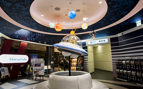 羽田空港で遊ぶ！ 飛行機に乗らなくても子供と１日遊べる！