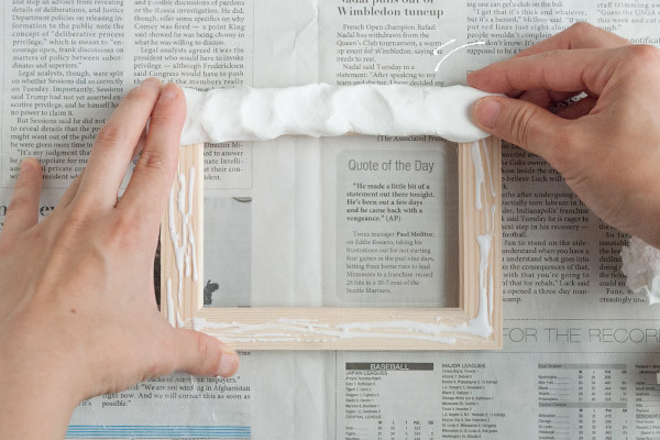 夏の思い出を残そう！　2ステップでできる貝がらフォトフレーム【おうちで季節イベント お手軽アートレシピ Vol.20】