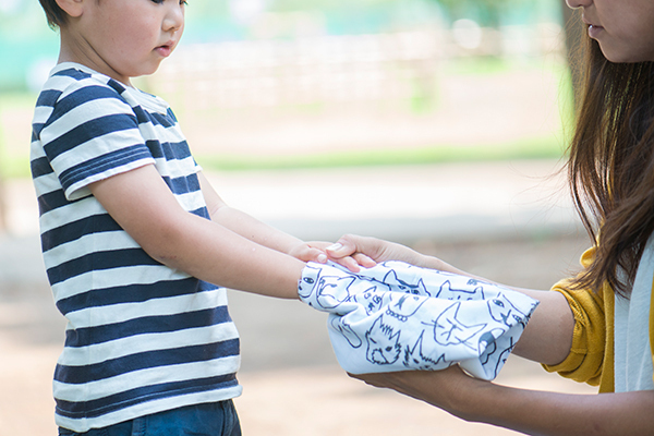 てぬぐいズボンの作り方。手縫いで作れて夏の着替えにも便利！
