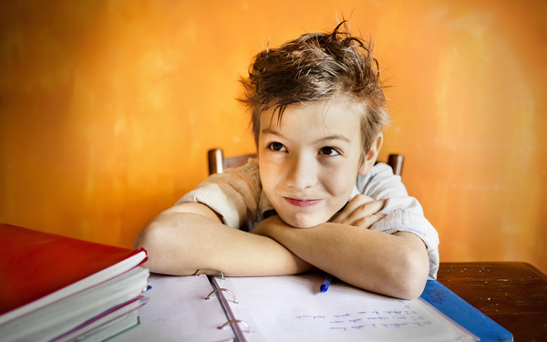 実は親の苦痛にもなっていた!　子どもの宿題の量多い?　それとも少ない？【パパママの本音調査】  Vol.155