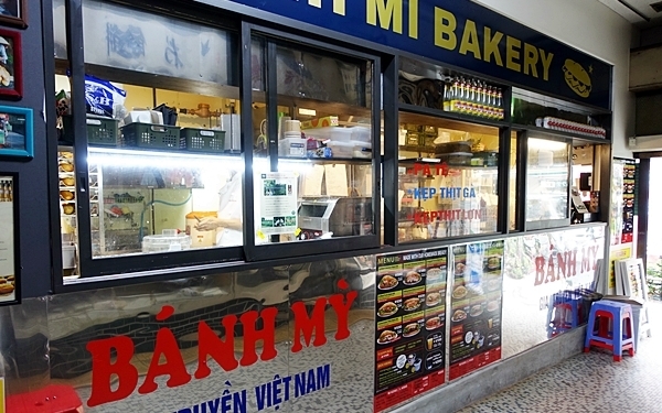  ふわっとサクサク、もりもりパクチー！ ベトナム本場の味が大評判のバインミー専門店  #恵比寿 #EBIS BANHMI BAKERY #おしゃれカフェ Vol.39