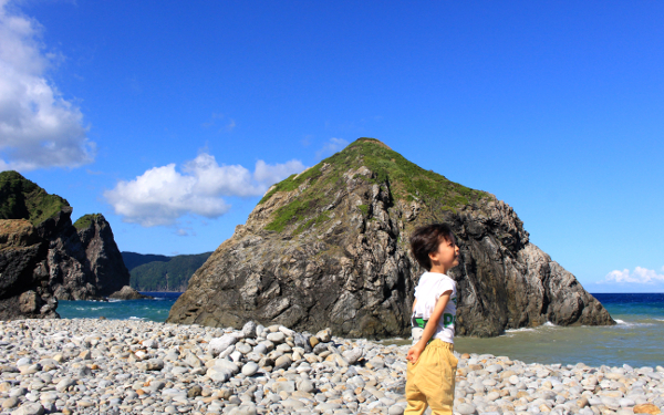海嫌いを克服！　水に顔もつけられなかった息子がネイチャー男子に急成長【5歳息子と行った「奄美大島4泊5日」家族旅vol.2】