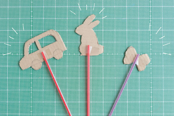 親子で作って遊べる、うごくお月見影あそび【おうちで季節イベント お手軽アートレシピ Vol.22】