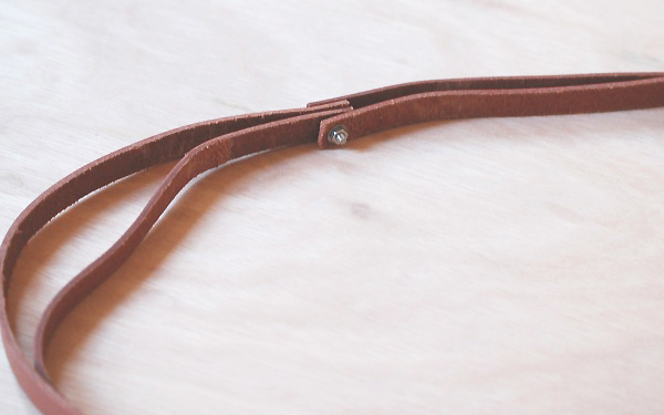 革でつくる簡単ハンギングが超おしゃれ！　インスタ映え抜群のインテリアに