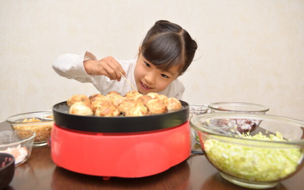 ベビーカステラのアレンジアイデア！ たこ焼き器は万能！