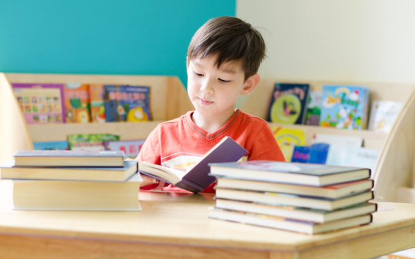 本嫌い男子のママに捧ぐ！　家庭でできる「本好き男子に育てる」5つのミッション
