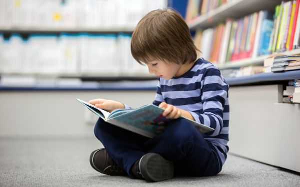 本嫌い男子のママに捧ぐ！　家庭でできる「本好き男子に育てる」5つのミッション