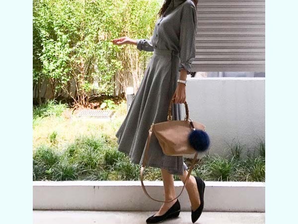 朝の服選び、時間をかけずにキマる！　ユニ女の「主役級アイテム」コーデ【ユニクロ大人コーデ～アメブロ30代ファッション1位 Hanaさん ～ Vol.11】