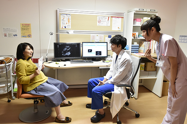 『コウノドリ』ドラマで問う、産後の母の闇を夫は理解しているか？