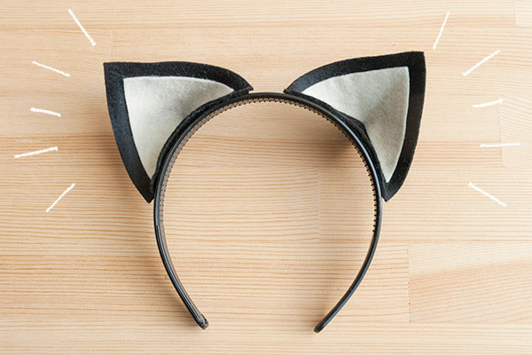 簡単手づくり×あるもので！　ハロウィンの魔女っ子リボンとネコ耳【おうちで季節イベント お手軽アートレシピ Vol.24】