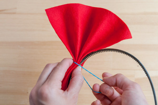 簡単手づくり×あるもので！　ハロウィンの魔女っ子リボンとネコ耳【おうちで季節イベント お手軽アートレシピ Vol.24】