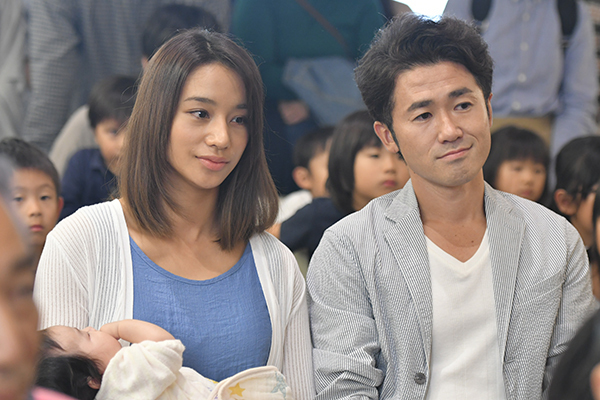 コウノドリでリアルに描かれた産後うつと 「子育てを美化」に共感するママたち