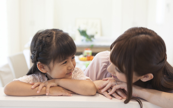 いじわるをする心理や意味…娘がされたらママはどうすればいい？【「一生メシが食える女の子」の育て方 Vol.2】