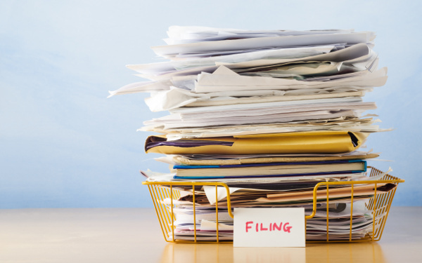 あふれる「紙モノ」で遭難⁉　園・学校のプリントの山に負けない整理術