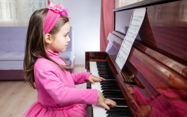 習い事の数にも格差が!?　今80％以上の子どもが習い事をしている【パパママの本音調査】  Vol.190