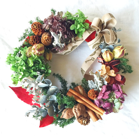 ツリーにリース、コスチュームまで！　こだわりを形にするママリーダーズ「ハンドメイド・クリスマス」