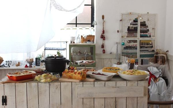 ツリーにリース、コスチュームまで！　こだわりを形にするママリーダーズ「ハンドメイド・クリスマス」