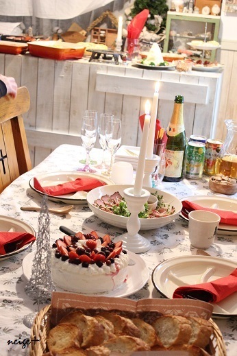 ツリーにリース、コスチュームまで！　こだわりを形にするママリーダーズ「ハンドメイド・クリスマス」