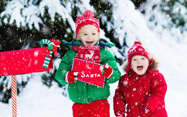 「サンタさん、ありがとう！」子どもが叫びたくなるクリスマスのプレゼント演出4選