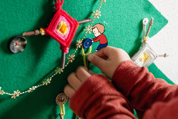 少ないスペースでも楽しめる！　ウォールツリーと毛糸のオーナメント【おうちで季節イベント お手軽アートレシピ Vol.27】